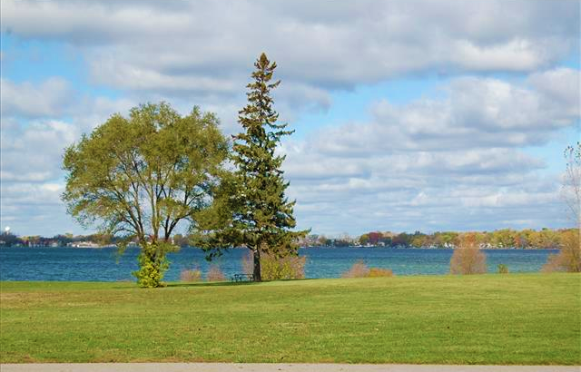 Howell S Walled Lake Homes For Sale Novi Mi Howell S