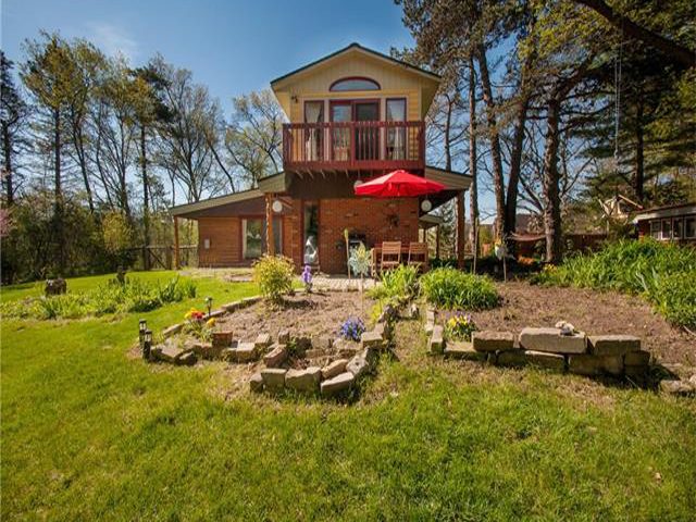 Homes for Sale in Walnut Lake Rd