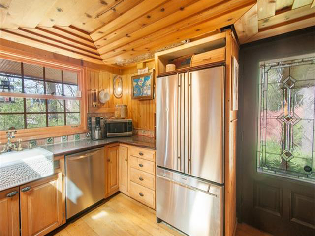 Homes for Sale in Walnut Lake Rd