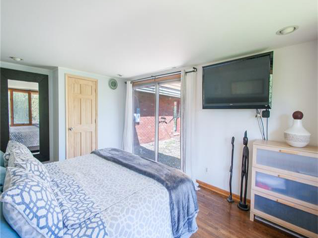 Homes for Sale in Walnut Lake Rd