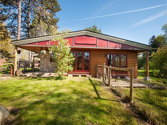 Homes for Sale in Walnut Lake Rd