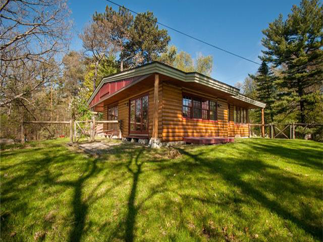 Homes for Sale in Walnut Lake Rd MI Homes for Sale