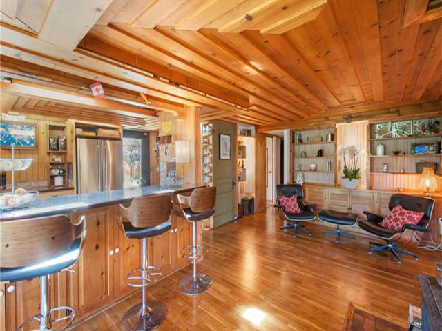 Homes for Sale in Walnut Lake Rd