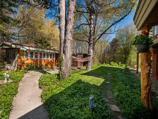 Homes for Sale in Walnut Lake Rd MI Homes for Sale