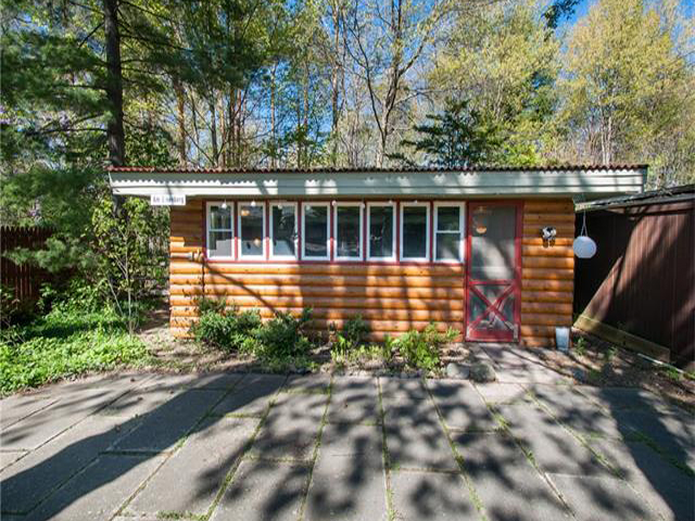 Homes for Sale in Homes for Sale in Walnut Lake Rd MI