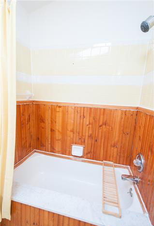 Homes for Sale in Homes for Sale in Walnut Lake Rd MI